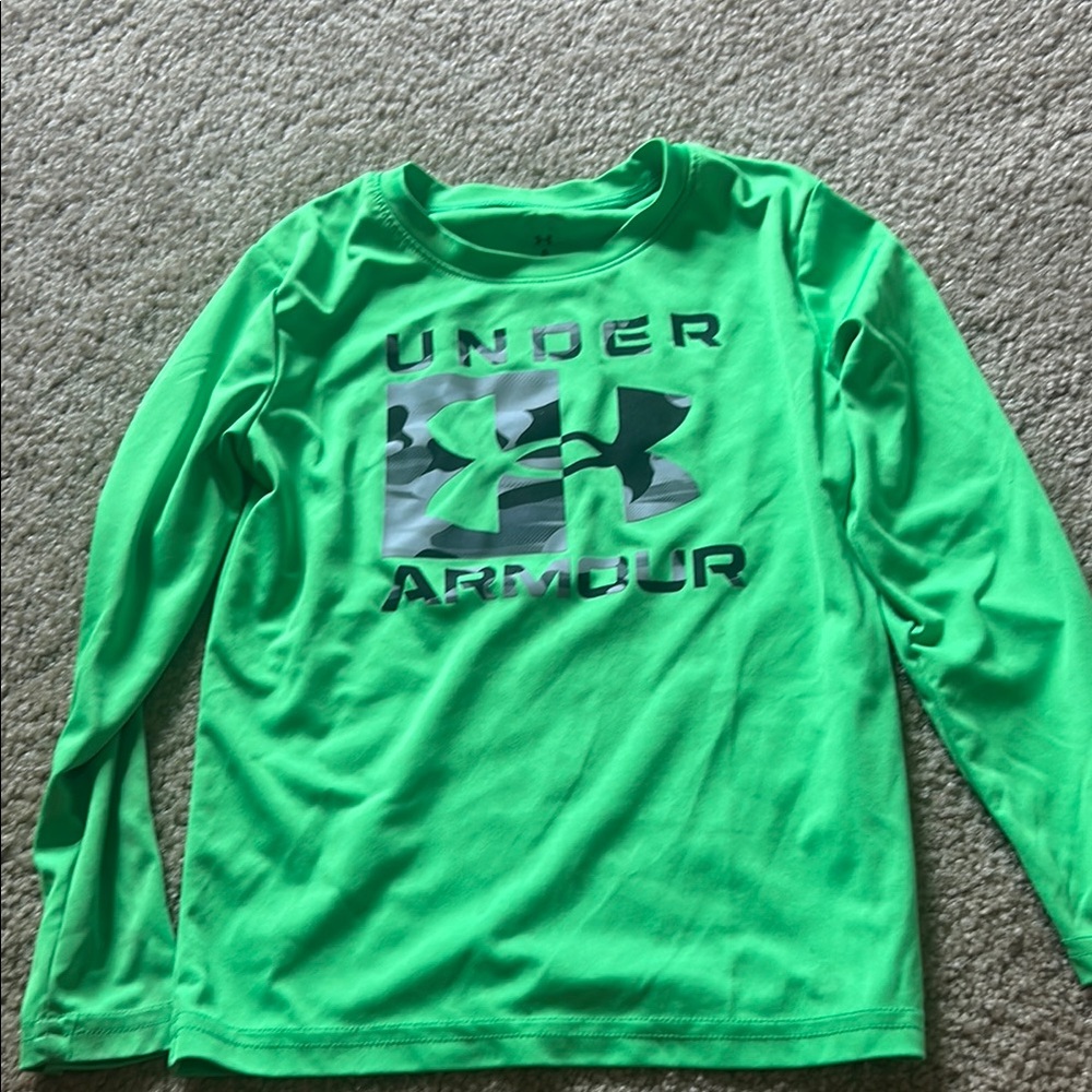Under Armour Green Long Sleeve Performance Tee